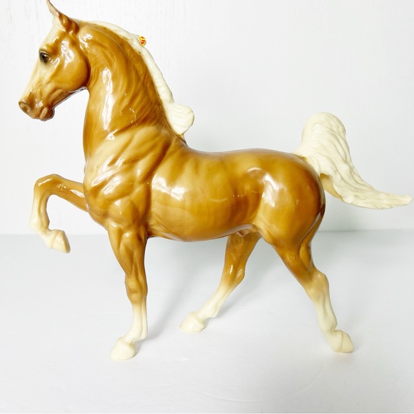 Vintage Breyer Five Gaiter Commander Glossy Palomino Traditional Model #53 early - Picture 1 of 7